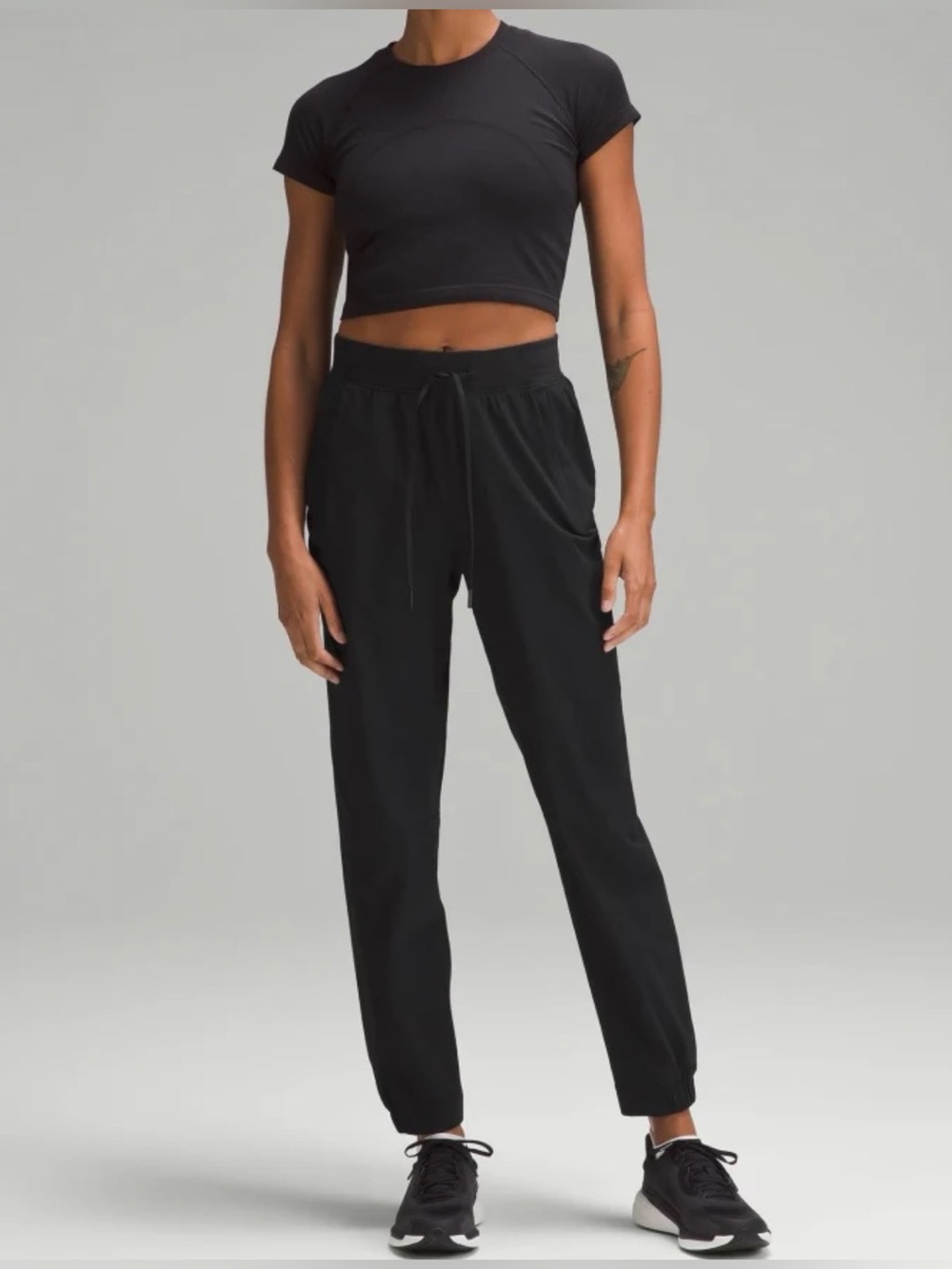 Lululemon Women License to Train High-Rise Pant Abrasion-resistant, Black Size 4